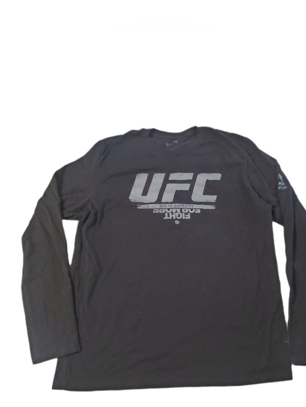 Reebok UFC Men's Black Break Barriers Fight Long Sleeve T-shirt Large